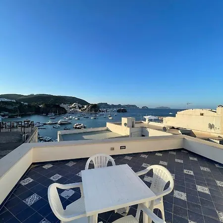Agenzia Isotur Giacinto Apartment Ponza Exterior photo